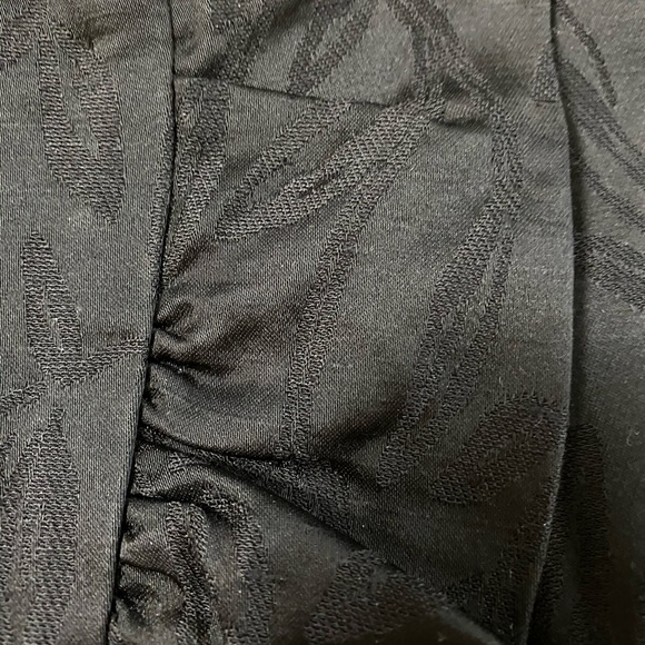 Leona formal mini wrap skirt - Picture 7 of 10